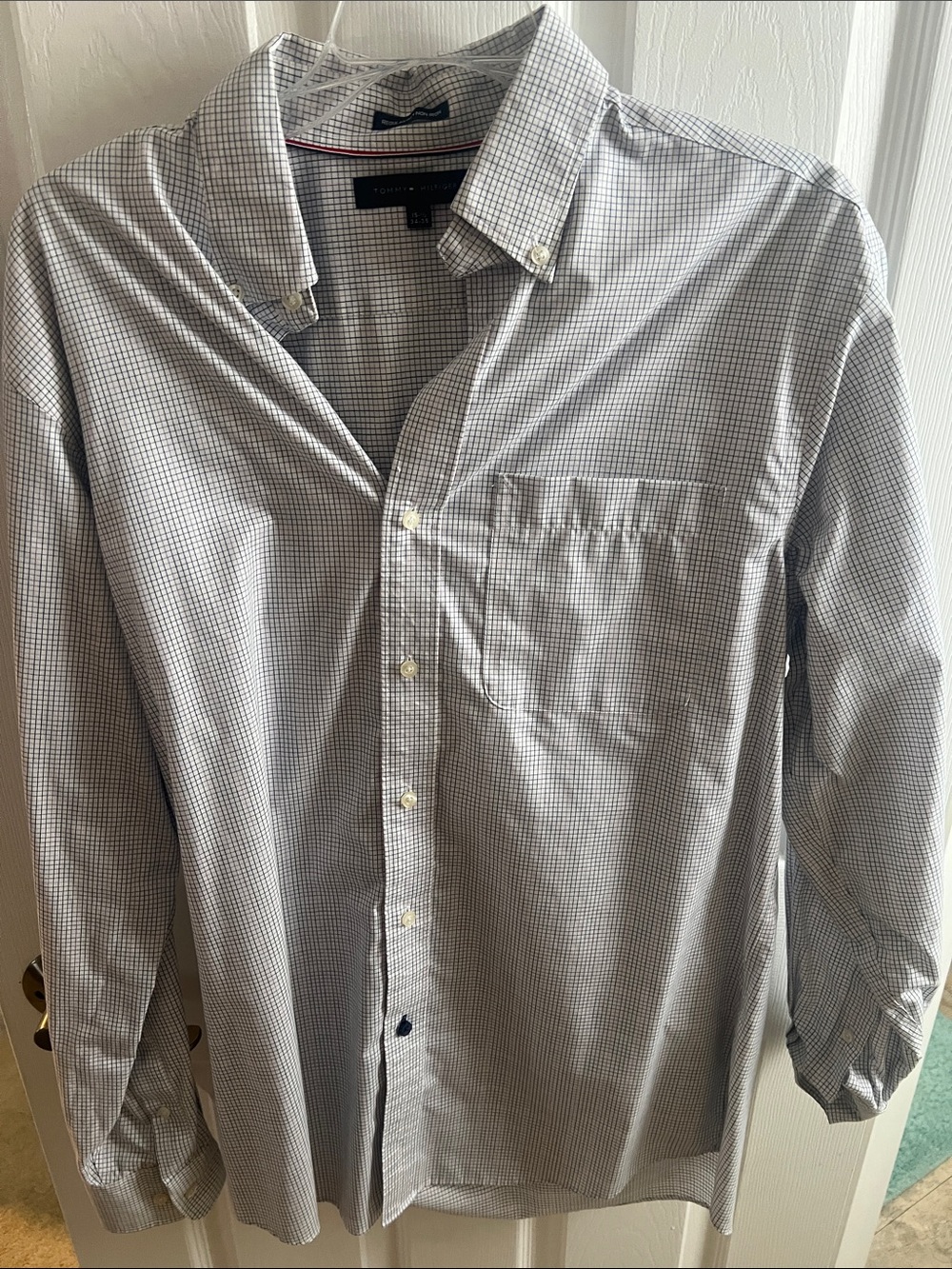 Men's Classic Check Button-Down Shirt - Light Gray